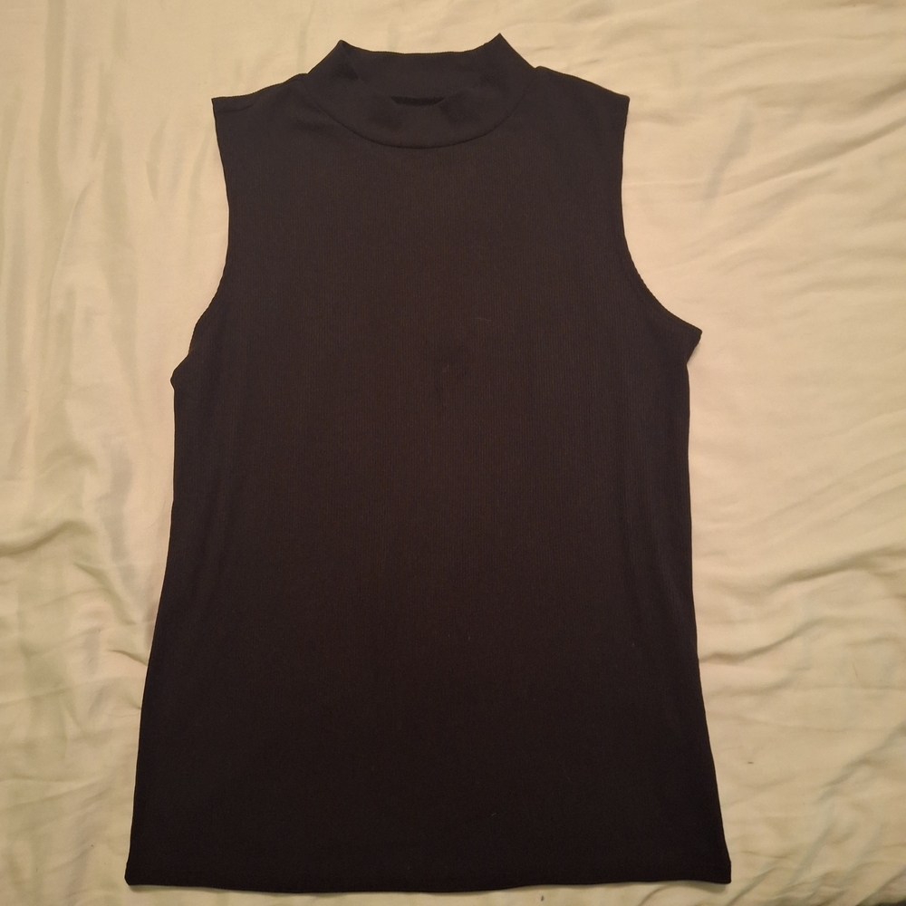 No Boundaries Black Sleeveless Mock Neck Top